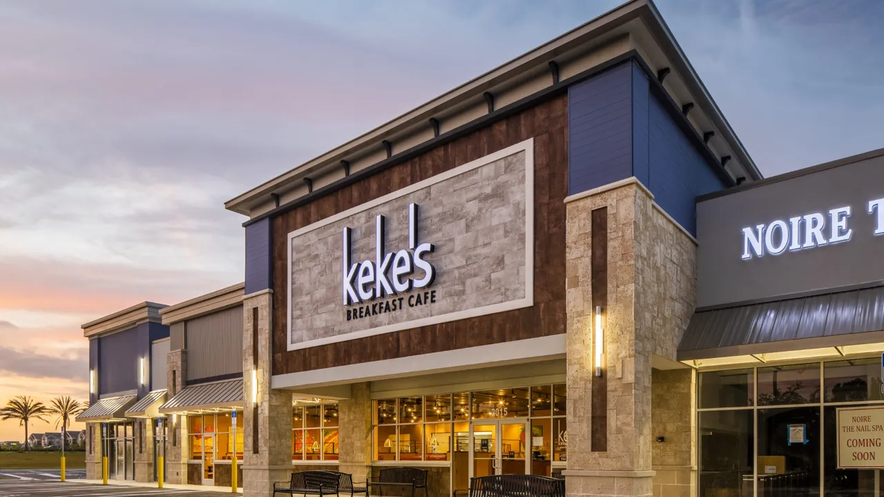 kekes-breakfast-cafe-launch-story-the-investment-building-exterior-image