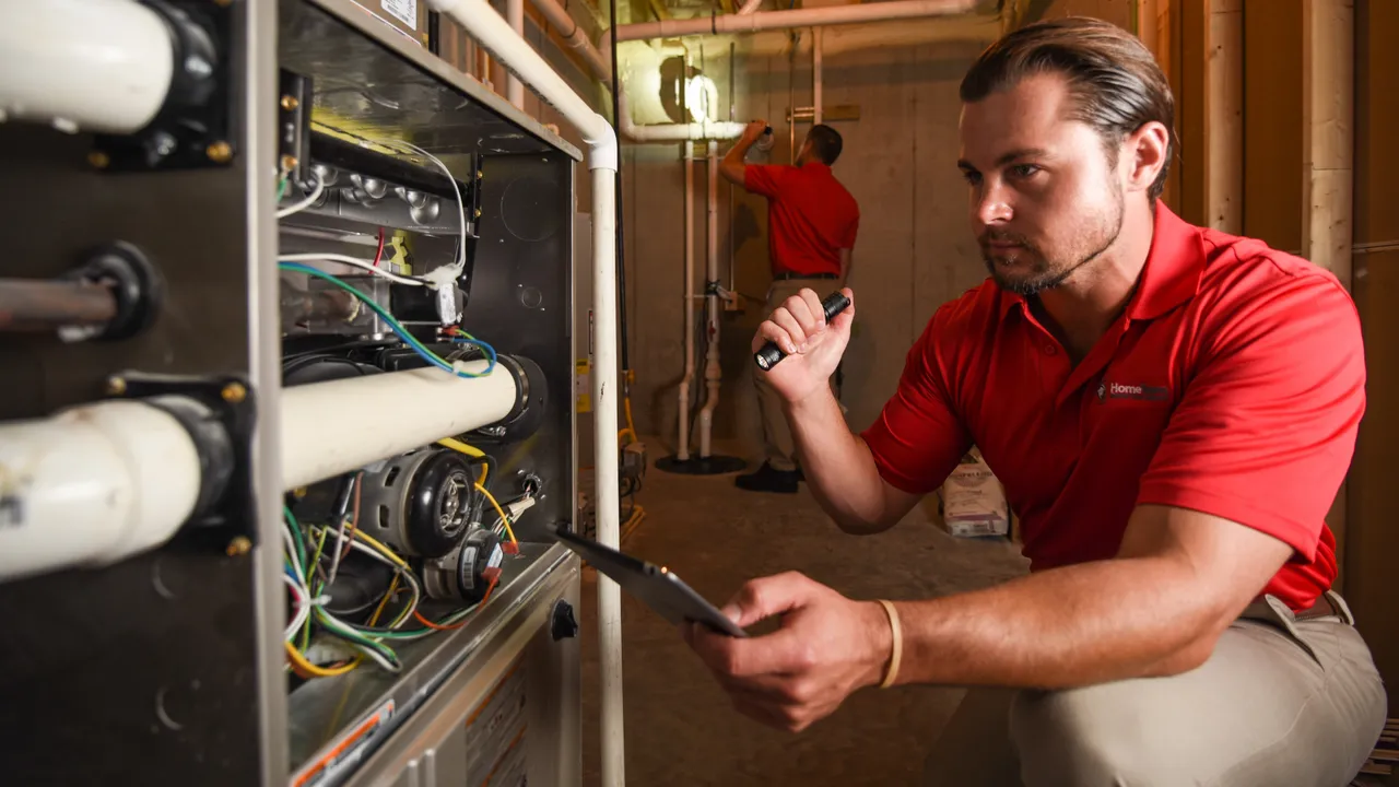 Photo of HomeTeam team member at work