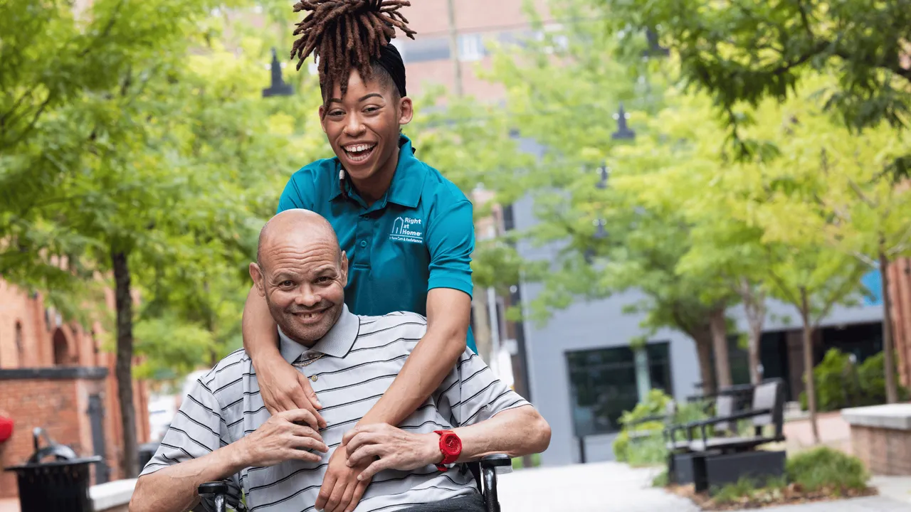 image of a right at home franchise employee with an elder