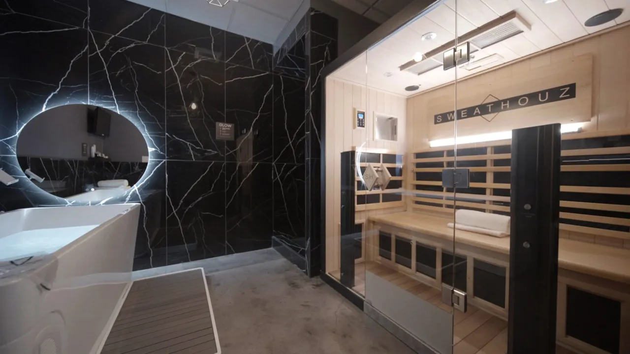 Image of the inside of a sweathous swthz franchise spa