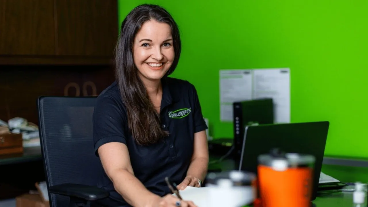 image of Lucy Mejia from Atlanta Georgia junkluggers franchisee owner mom