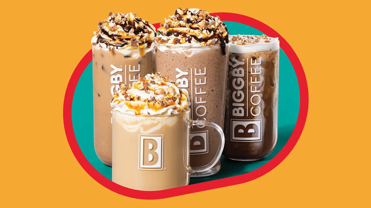 Biggby Coffee franchise, Biggby Coffee Twix Collab