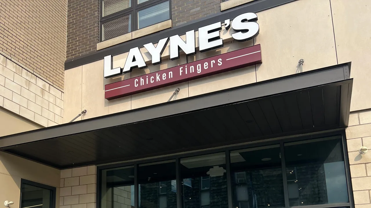 Photo of exterior of Layne's Chicken Fingers restaurant