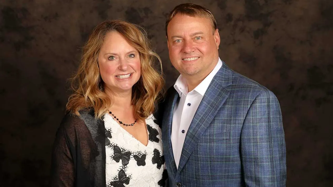 Right at Home Franchisees Awarded Franchisee Excellence Award by Franchise Business Review