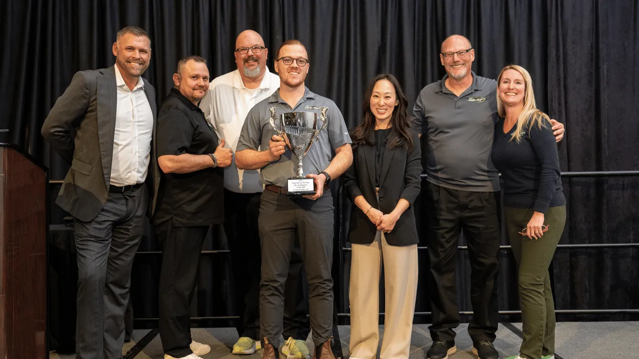 image of junk luggers franchise  2026 Franchisee Conference