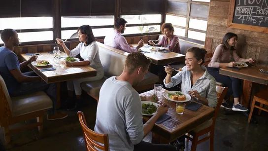 millennials dining