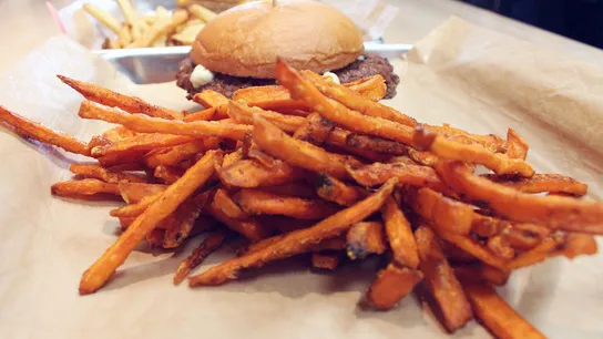 MOOYAH Burgers, Fries & Shakes
