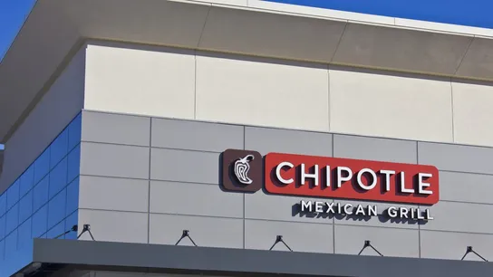 chipotle stock plummets after reports of norovirus 