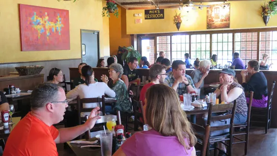 Famous Toastery, breakfast franchise, franchise development