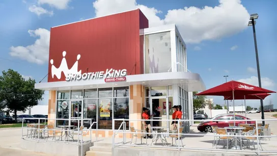 QSR, Franchise Business Review, Smoothie King, Food and Beverage Franchises