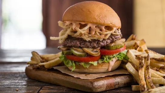 MOOYAH Burgers, Fries & Shakes