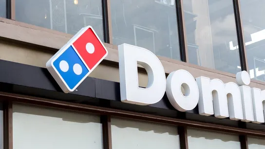 dominos CEO steps down