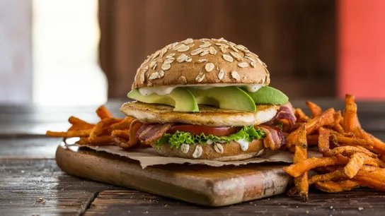 MOOYAH Burgers, Fries & Shakes