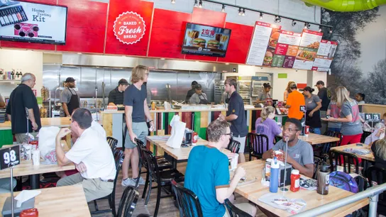 MOOYAH Burgers, Fries & Shakes