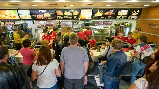 us restaurant chains thinking of ways to increase traffic 