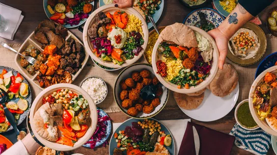 the hummus &amp; pita co. hopes to sell 100 units in 2018