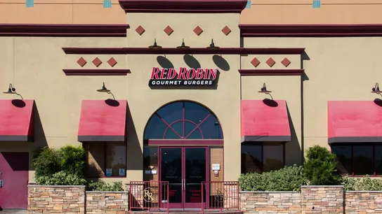 Red Robin Off-Premise Sales Rise Nearly 40 Percent