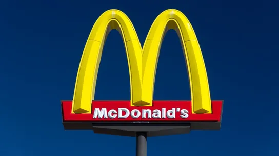 7 Fast-Food Chains to End ‘No Poach’ Deals That Lock Down Low-Wage Workers