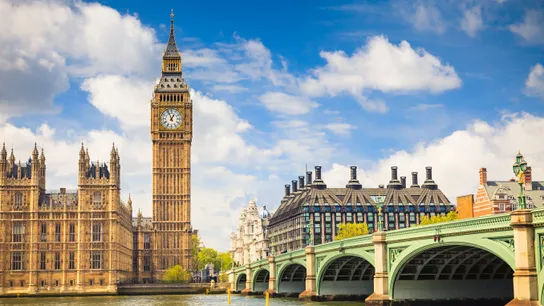 London, Taco Bell, brand marketing, Big Ben, franchise marketing