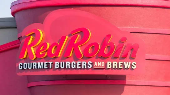 Red Robin, burgers, anniversary, food truck, Red Robin food truck, Forever Yum