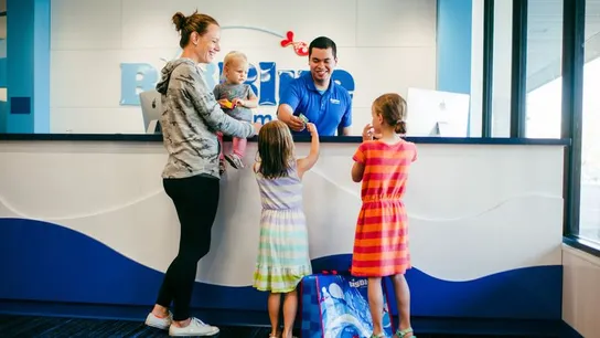 BIG BLUE SWIM SCHOOL