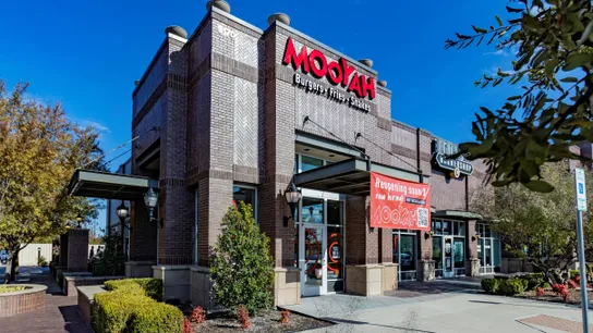 Mooyah