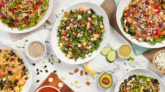 Why CHOP5 Is the Next Salad Franchise You Should Consider