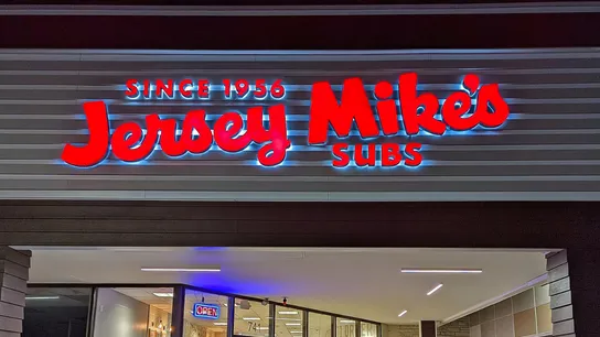Blackstone Acquires Majority Stake in Jersey Mike's, Signaling Ambitious Growth Plans - 1851