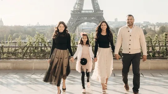 Photo of Teena Patel and family
