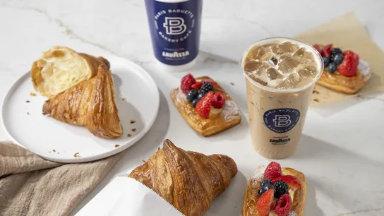Photo of Paris Baguette pastries and beverages 