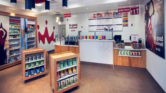 Smoothie king store front