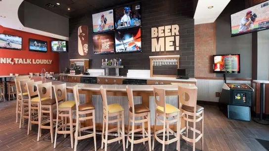 Buffalo Wings & Rings