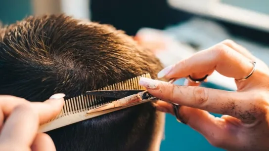 Hair cut Sport Clips Franchise