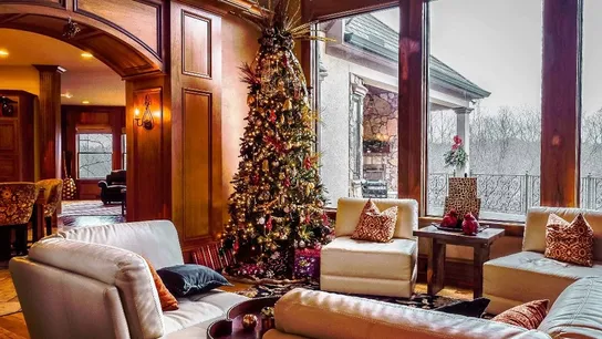 Showhomes Home Staging for the holidays