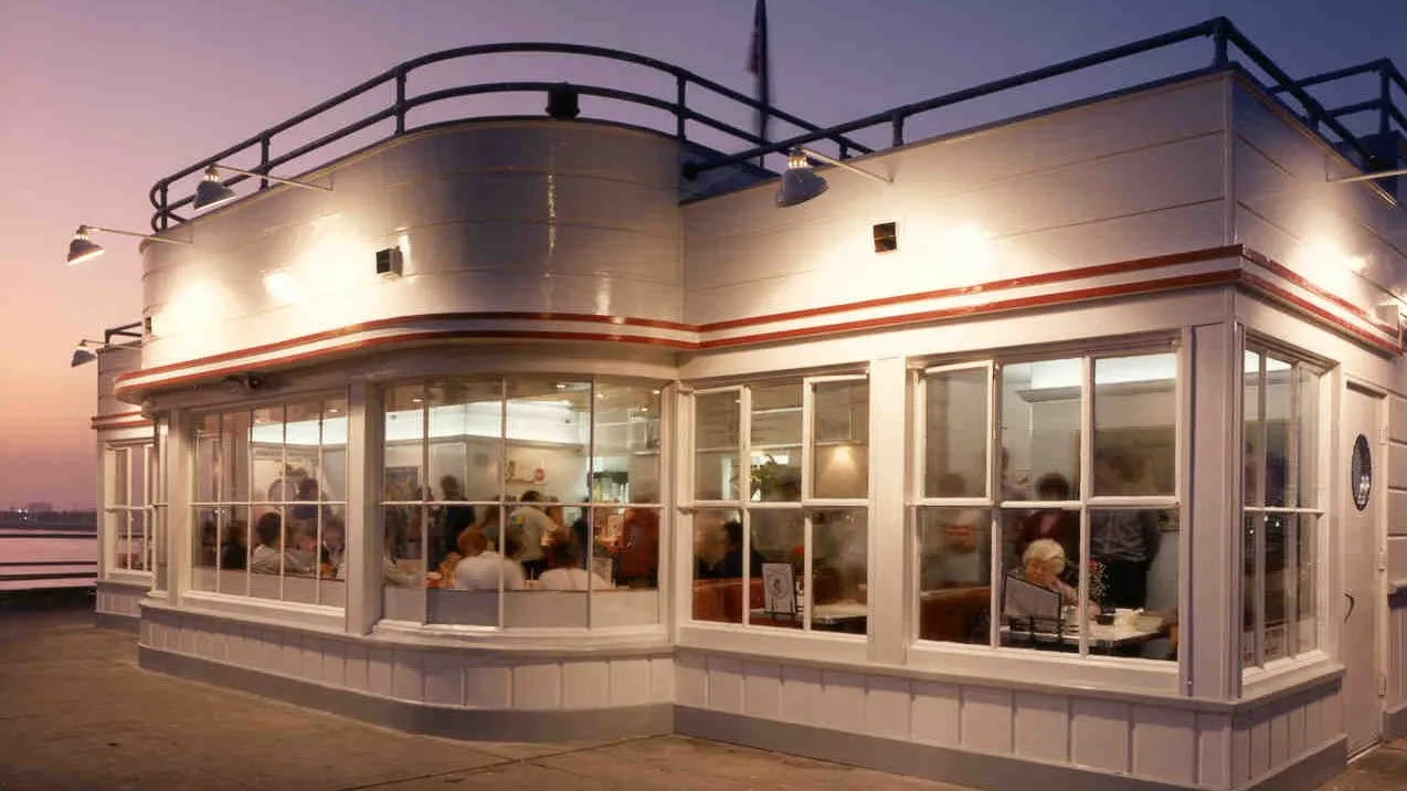 Los Angeles Times: Ruby’s Diner, Born of Humble Beginnings in an Old ...