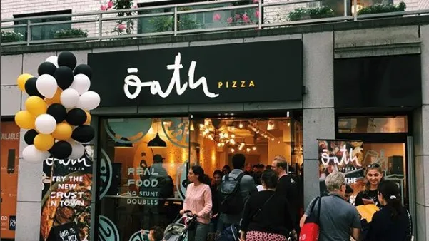 Oath Pizza Begins Franchising, Partners with Aramark