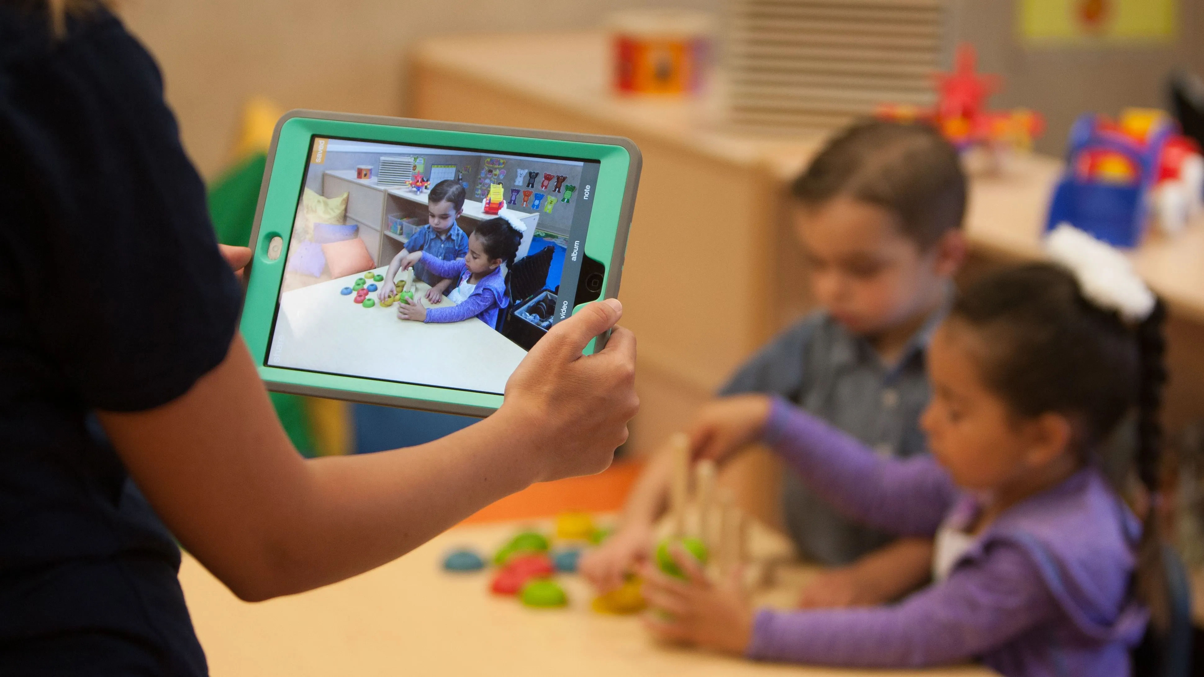 Lightbridge Academy Franchise Leads the Way in Technology for Child Care Franchises