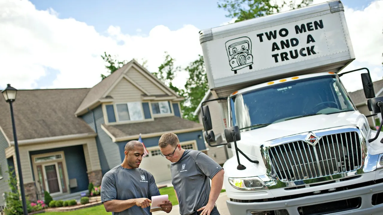 TWO MEN AND A TRUCK franchise