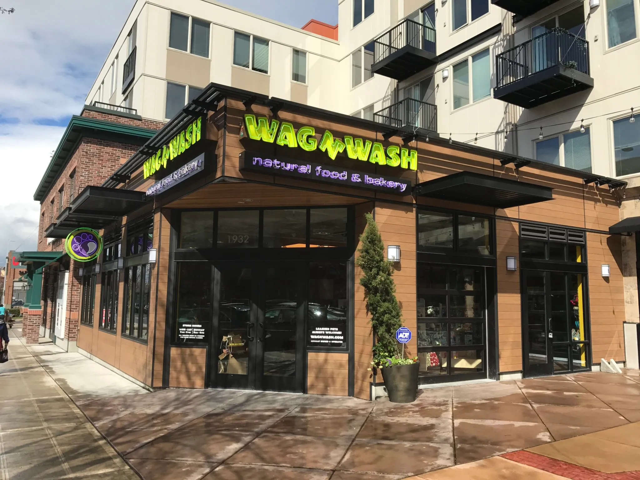 WagNWash