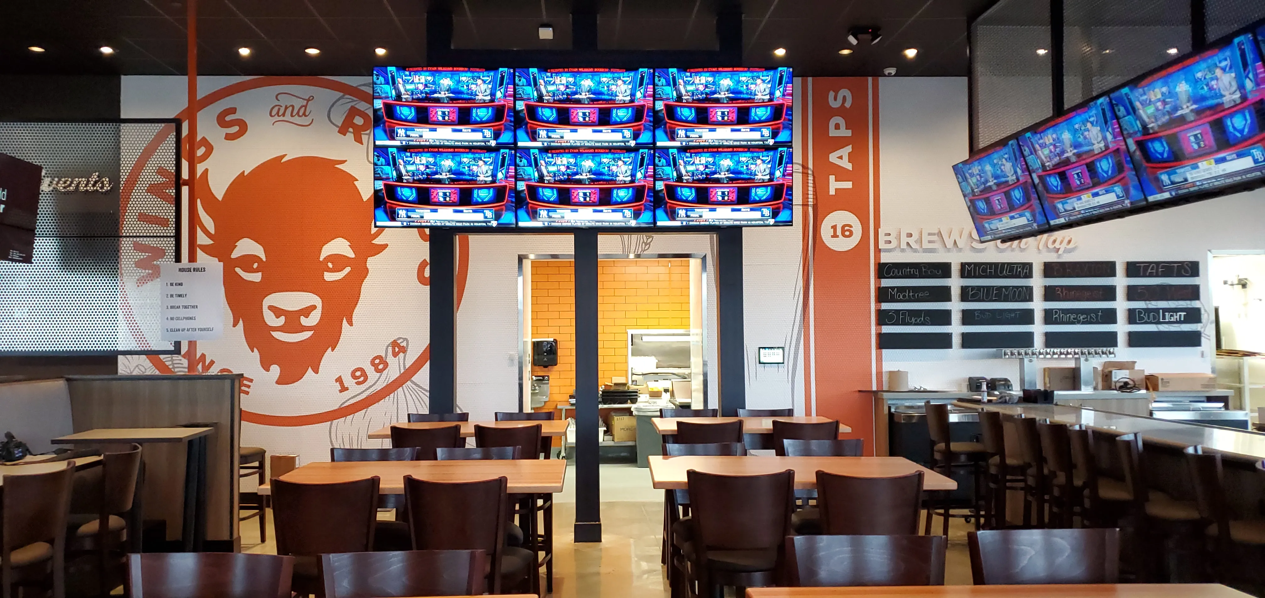 Buffalo Wings & Rings