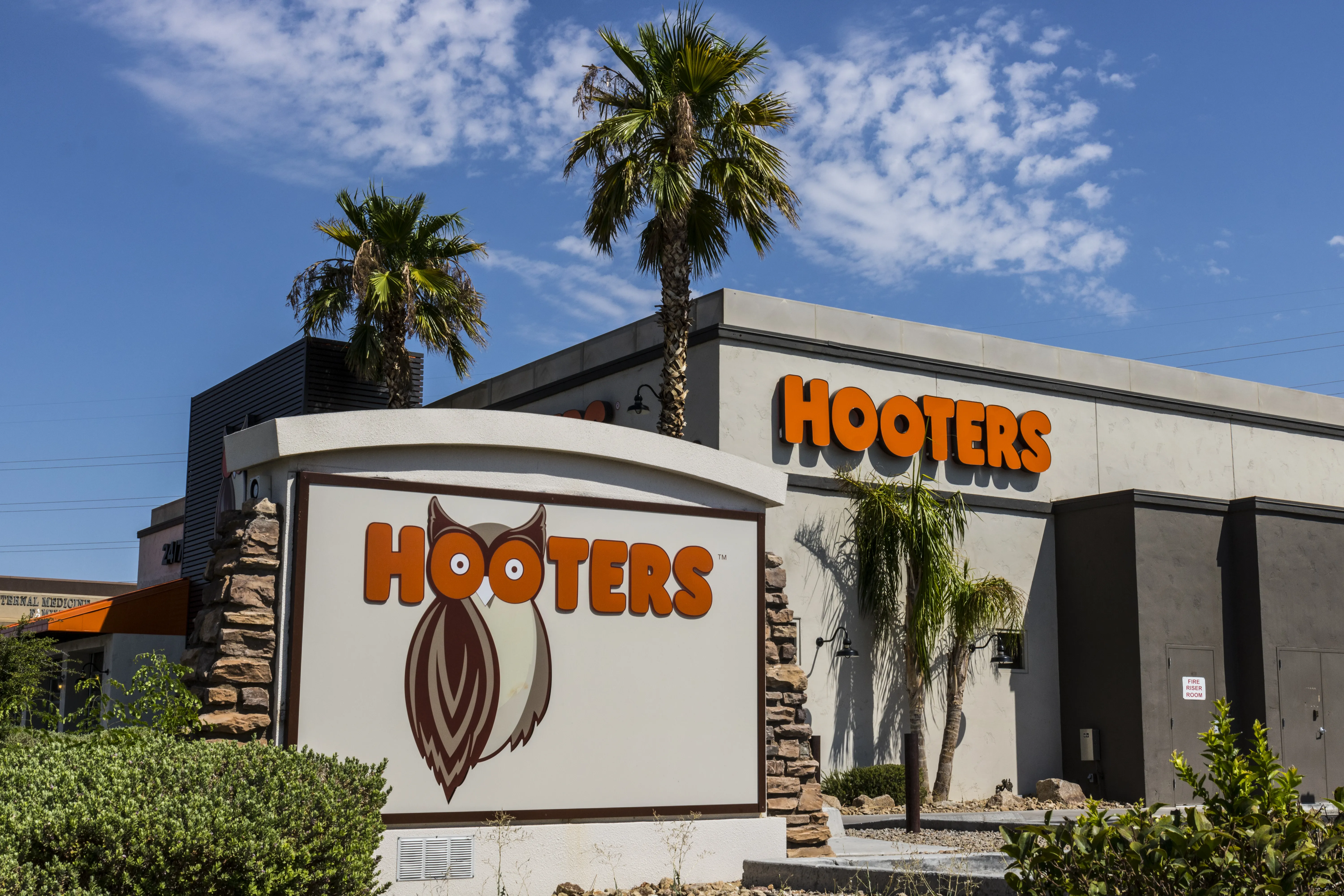 Hooters Franchise