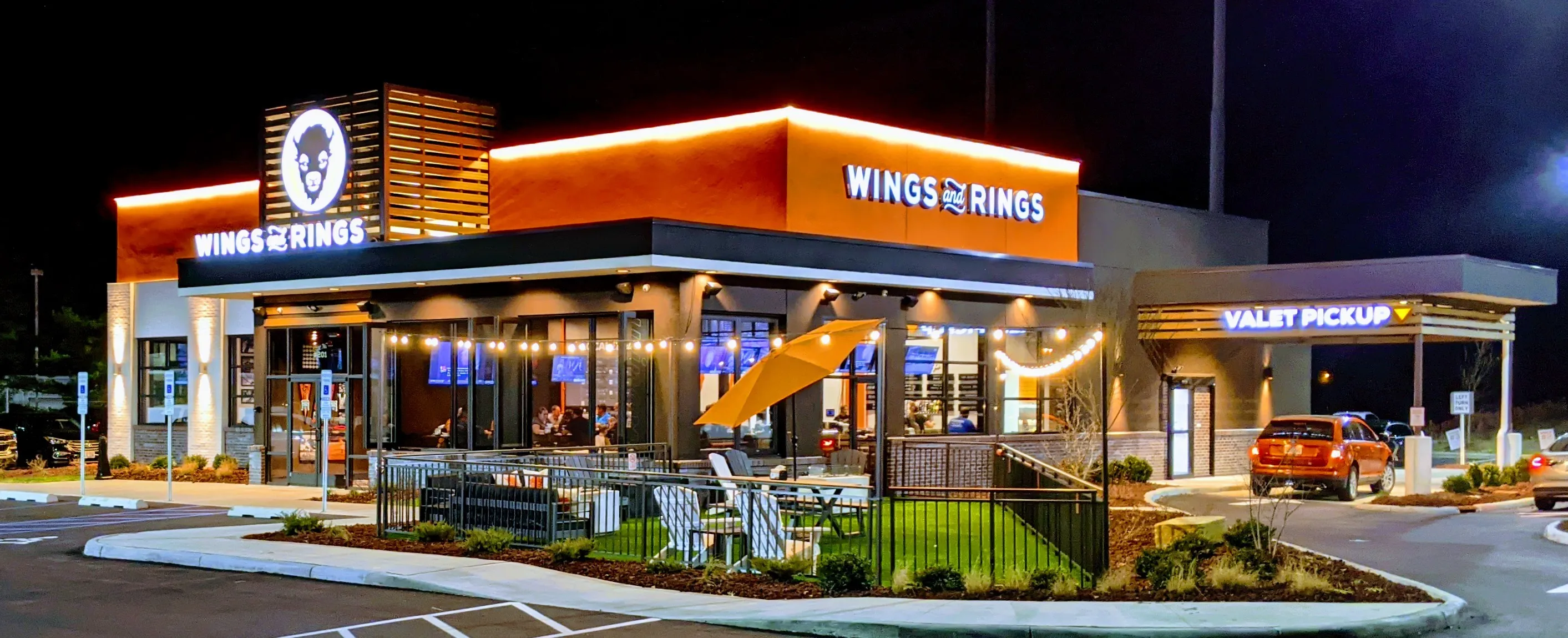 Buffalo Wings & Rings