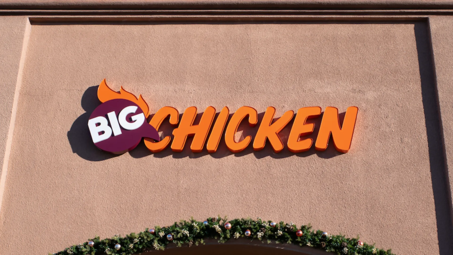 Shaq’s Big Chicken Franchise Gets New Multi-Unit Franchisees