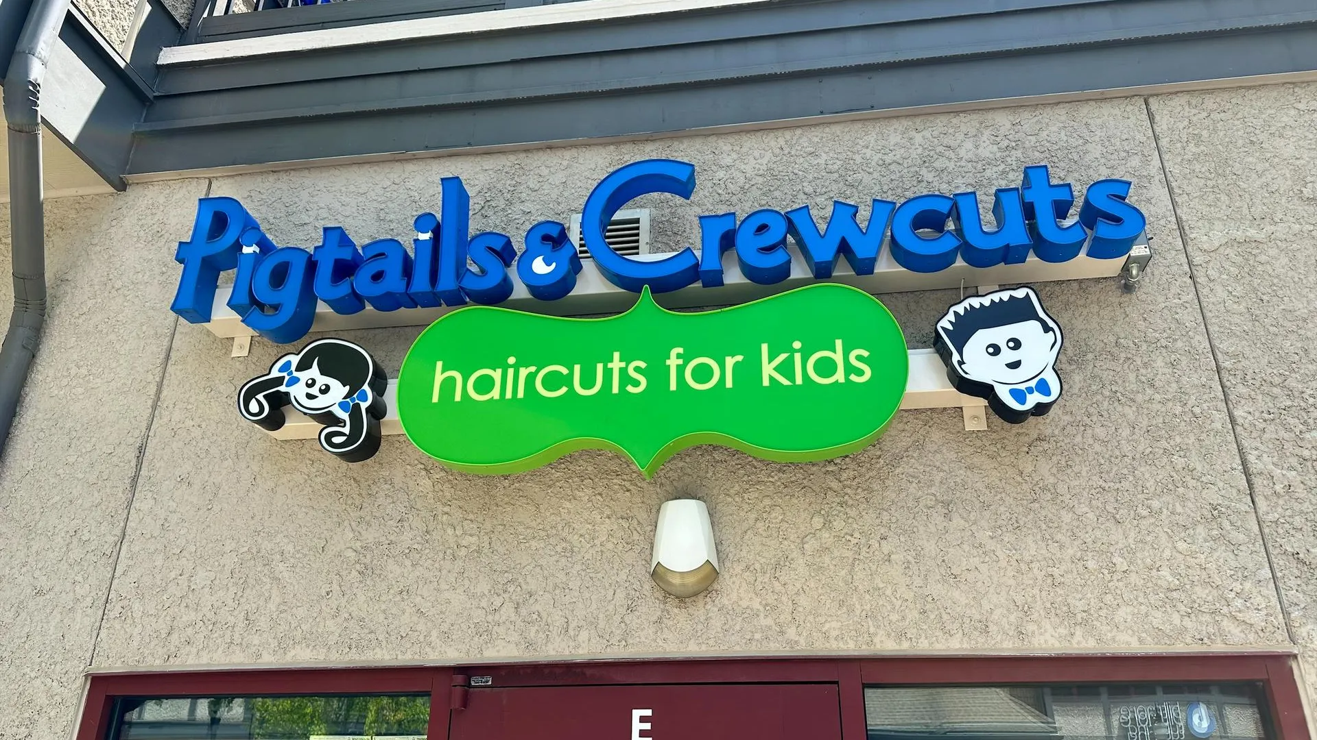 What You Should Know Before Investing in a Pigtails & Crewcuts Franchise