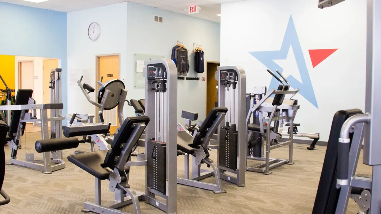 Fitness Premier 24/7 Clubs Brings a Fresh Start to Cedar Lake With New Location