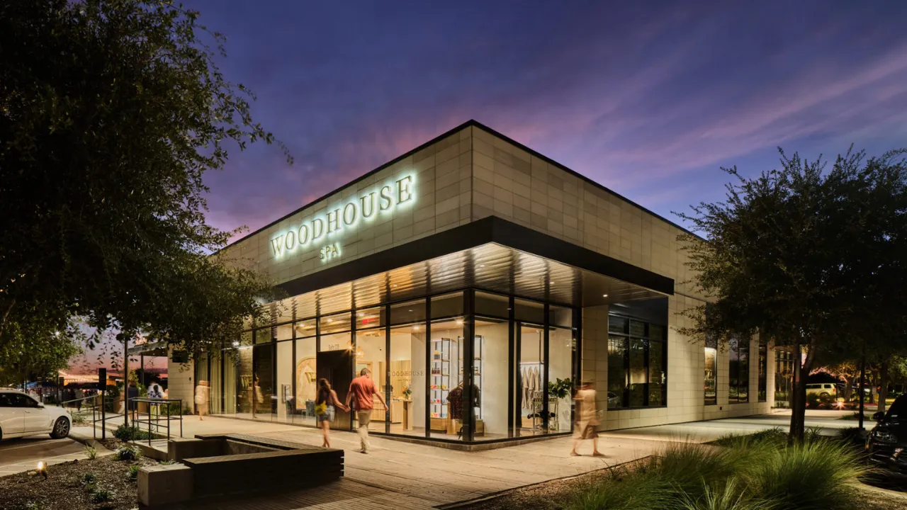 How Woodhouse Spas Supports Franchise Success Through Strategic Real Estate Selection