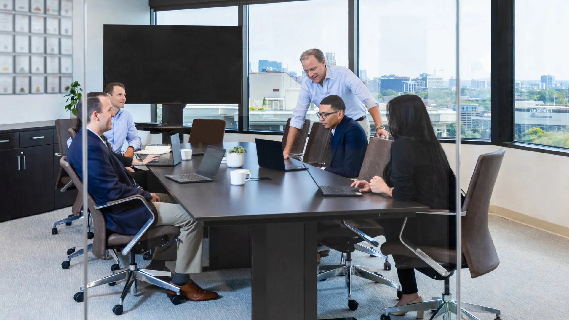 What Makes a Successful Franchise Investment Partner: Understanding What To Look For  