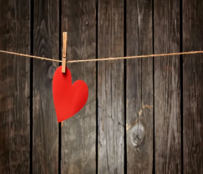 Picture of heart on a string